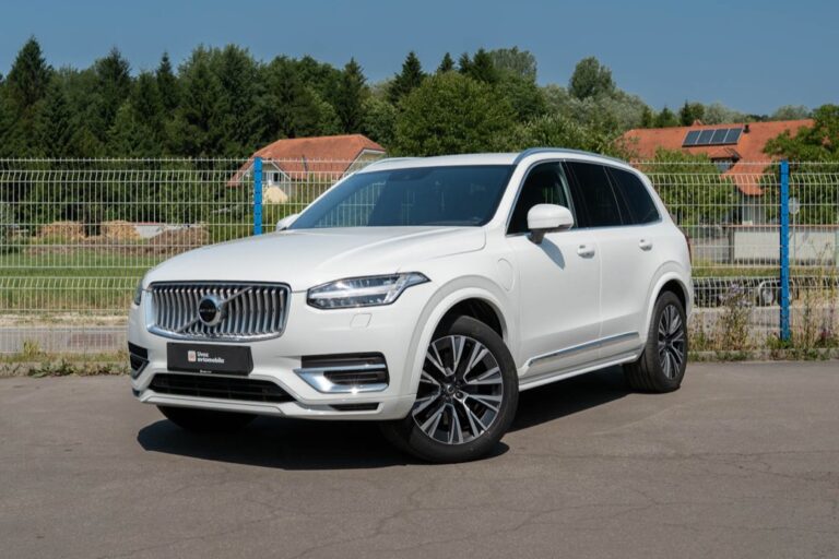 Volvo XC90, pripravljen za registracijo v Sloveniji